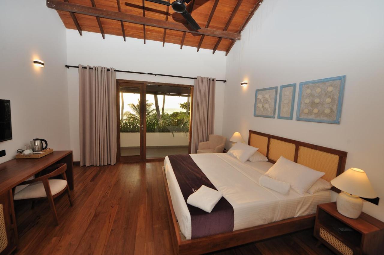 Tantalize Beach Hikkaduwa Exterior foto